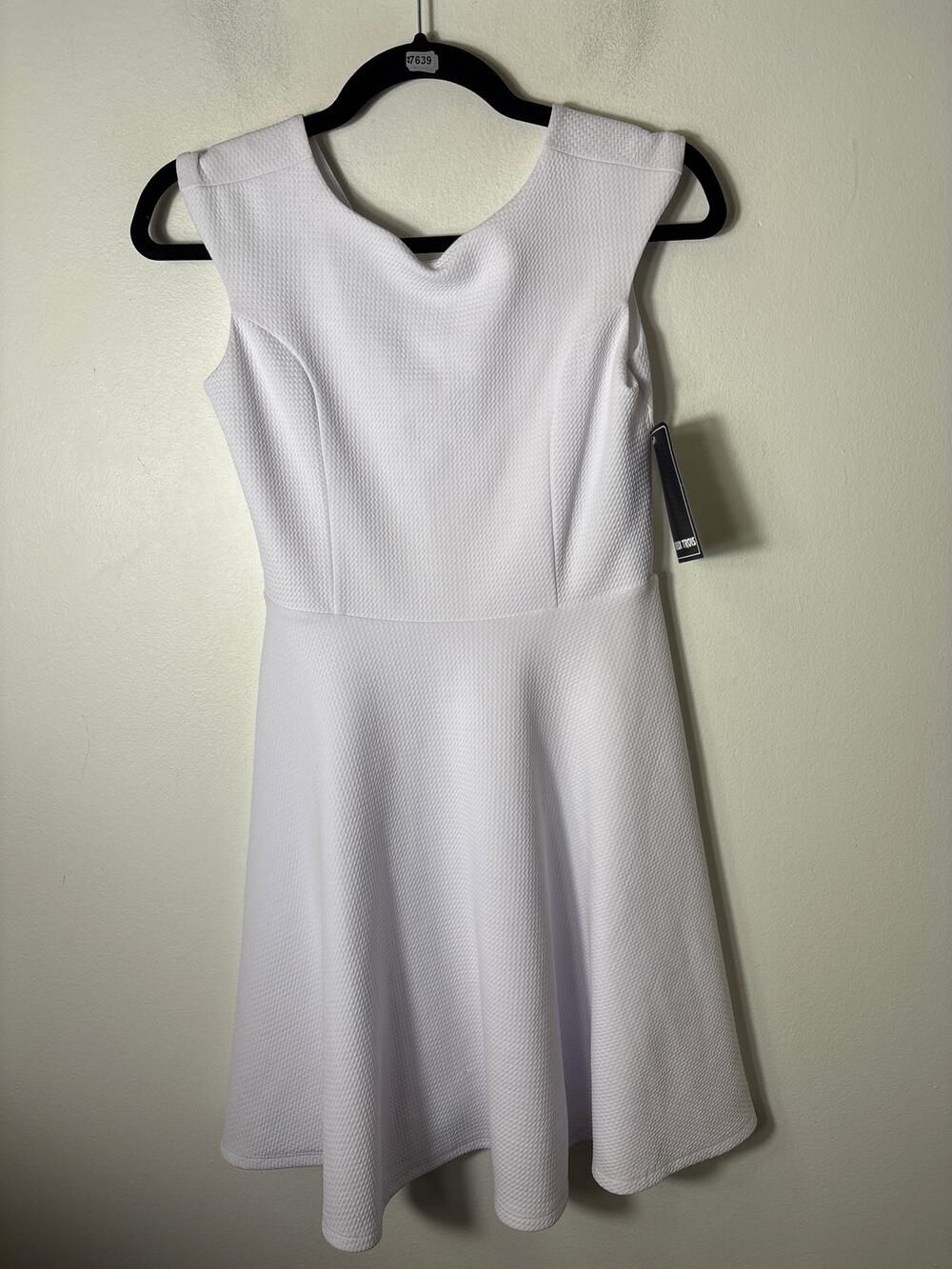 NWT Girls Un Deux Trois White Cap Sleeve Knee Length Dress sz 16